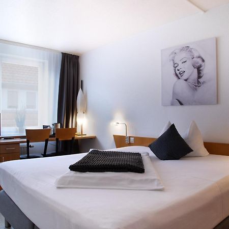 Hogh Hotel Heilbronn Ngoại thất bức ảnh